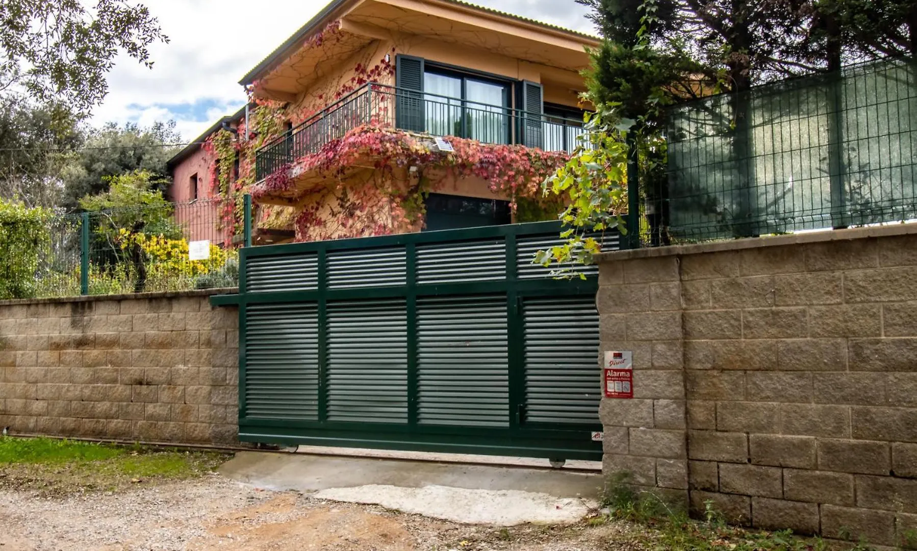 فيلا Ca La Iaia Casa Con Piscina Y Jardin خيرونا 0*,  إسبانيا