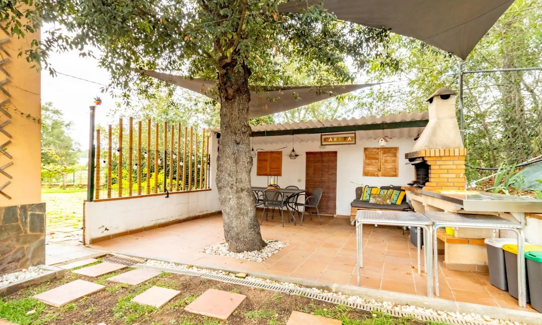 شاليه فيلا Ca La Iaia Casa Con Piscina Y Jardin خيرونا