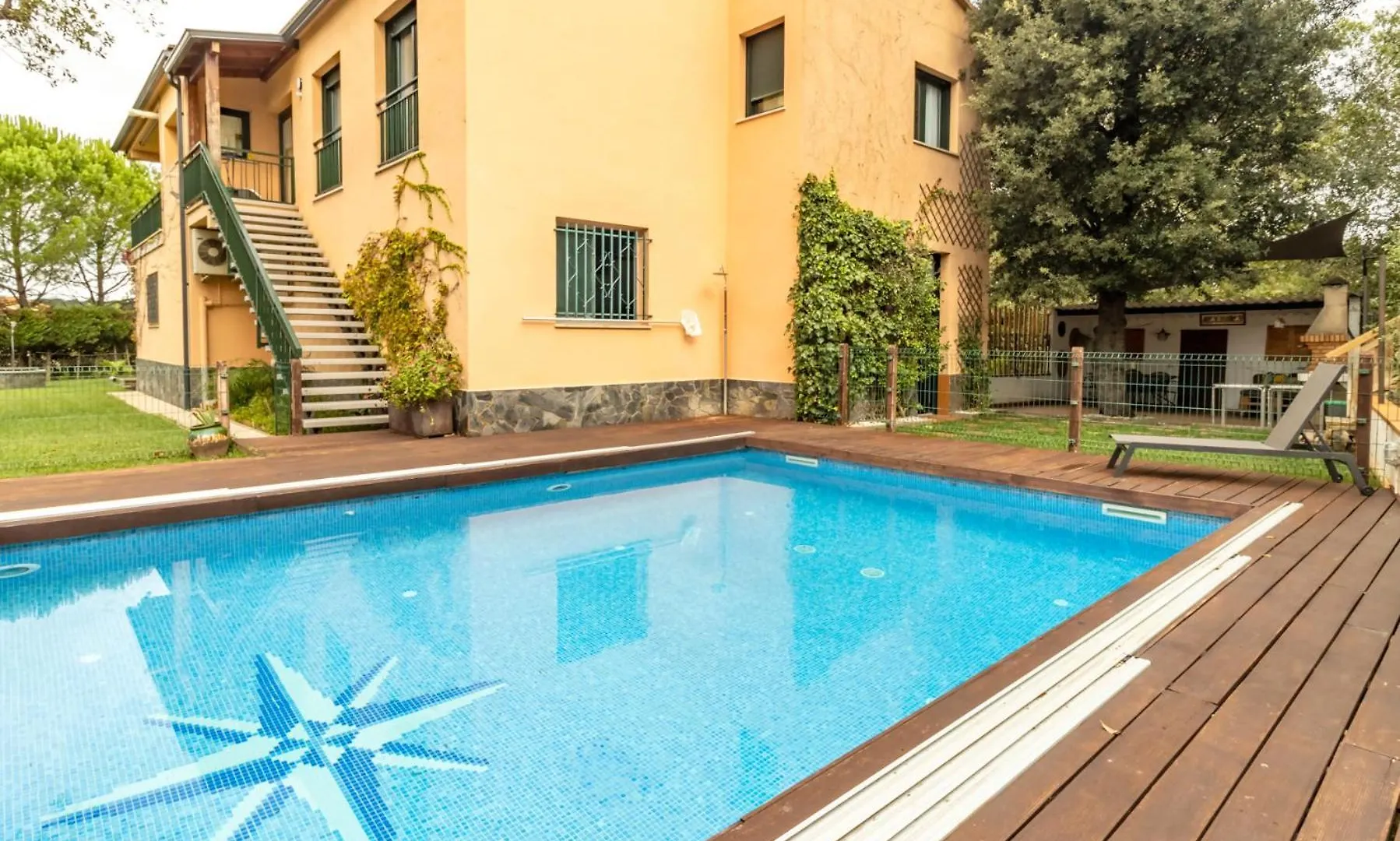 فيلا Ca La Iaia Casa Con Piscina Y Jardin خيرونا 0*,